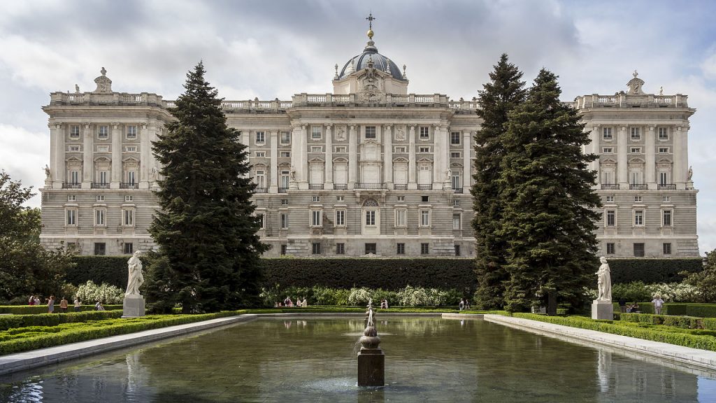 Madrid's largest royal palace in the world