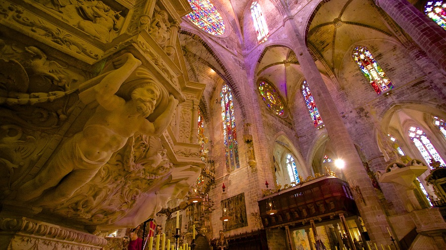 Journey Through Time The Allure of Palma's Iconic Cathedral