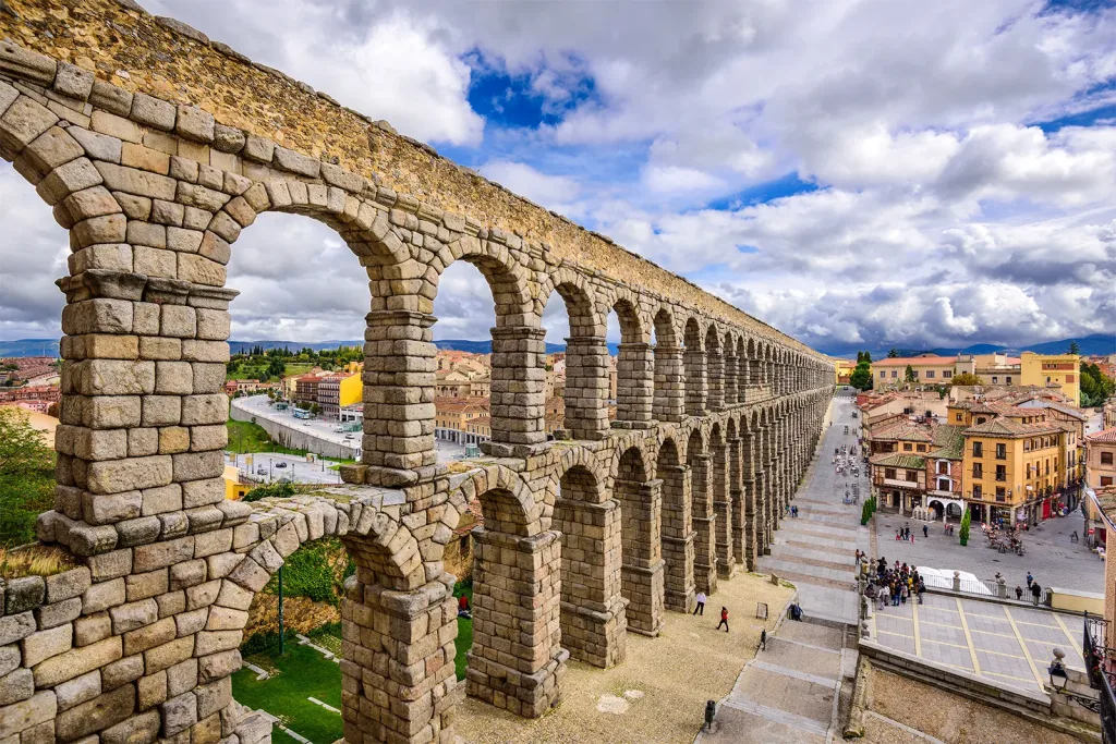 Vue aqueduc Ségovie