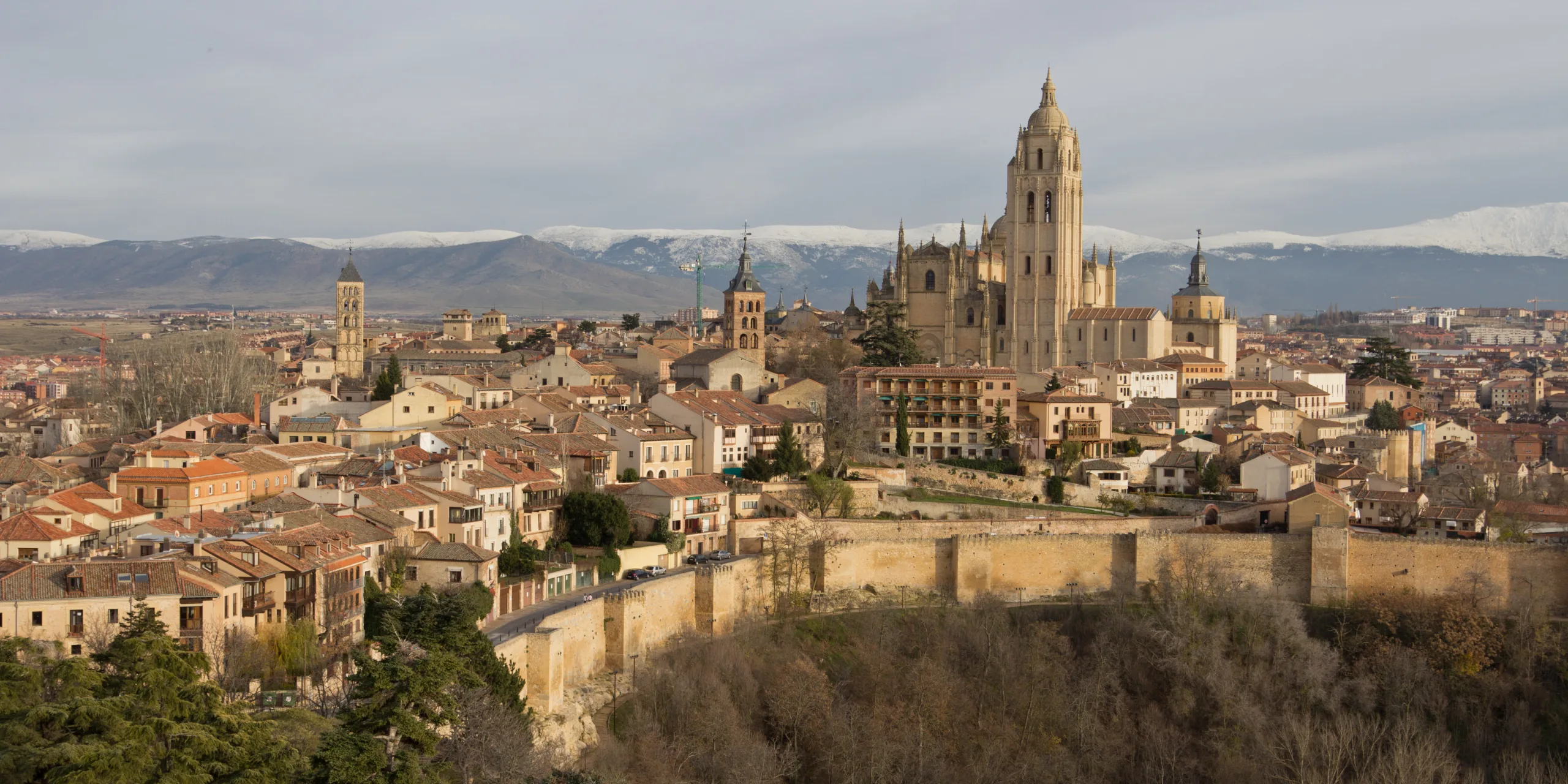 Vista del acueducto de Segovia