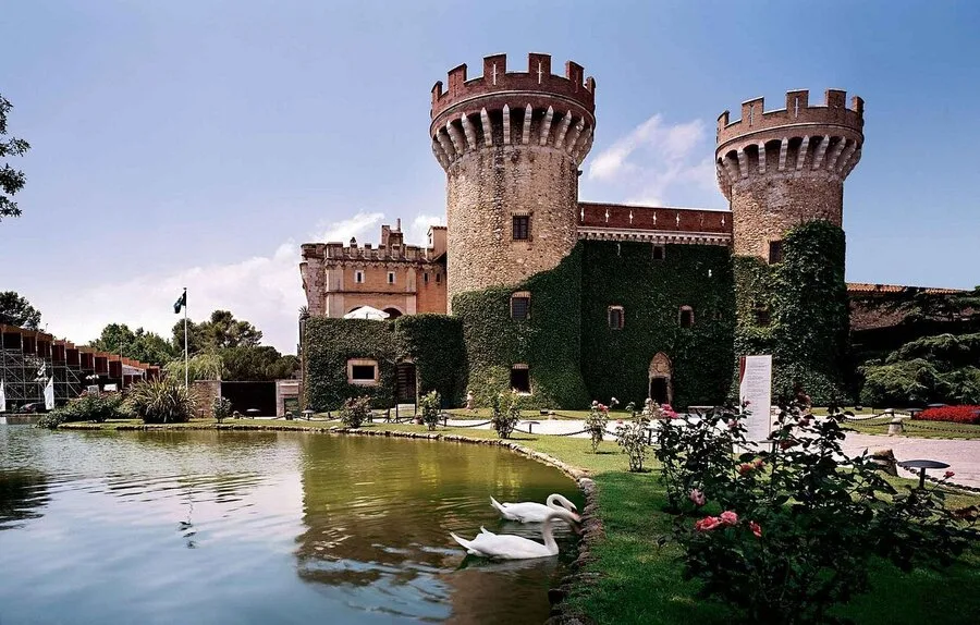 Visit Castell de Peralada